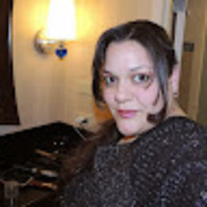 Meet your Posher, Agatha